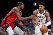 Kevin Durant e Giannis Antetokounmpo Kevin Durant e Giannis Antetokounmpo