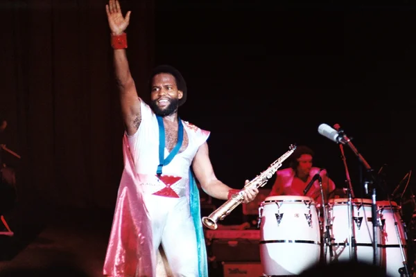 Andrew Woolfolk, saxofonista do Earth, Wind e Fire