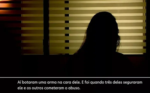 Mãe diz que filho sofreu estupro coletivo em escola: “Arma na cara”
