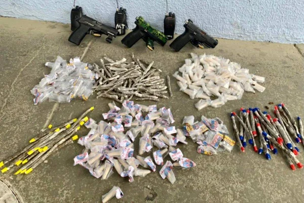 Quatro homens morrem após operação policial em comunidade no Rio
