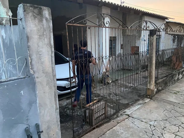 Polícia descobre esquema do Comando Vermelho para roubo de carros