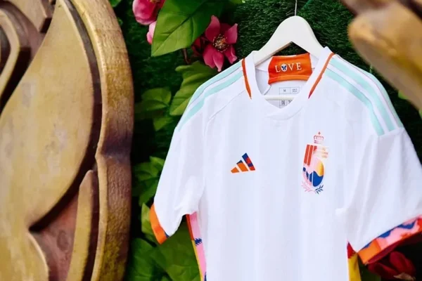 Fifa impede Bélgica de usar segundo uniforme com palavra “Love”