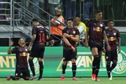 John John aplicou a lei do ex e abriu o placar para o Bragantino John John aplicou a lei do ex e abriu o placar para o Bragantino