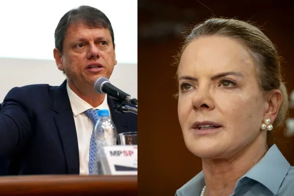 Montagem que mostra Tarcísio de Freitas à esquerda e Gleisi Hoffmann à direita