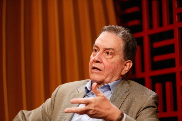PSC deve ter chapa puro-sangue de acordo com Rabello de Castro