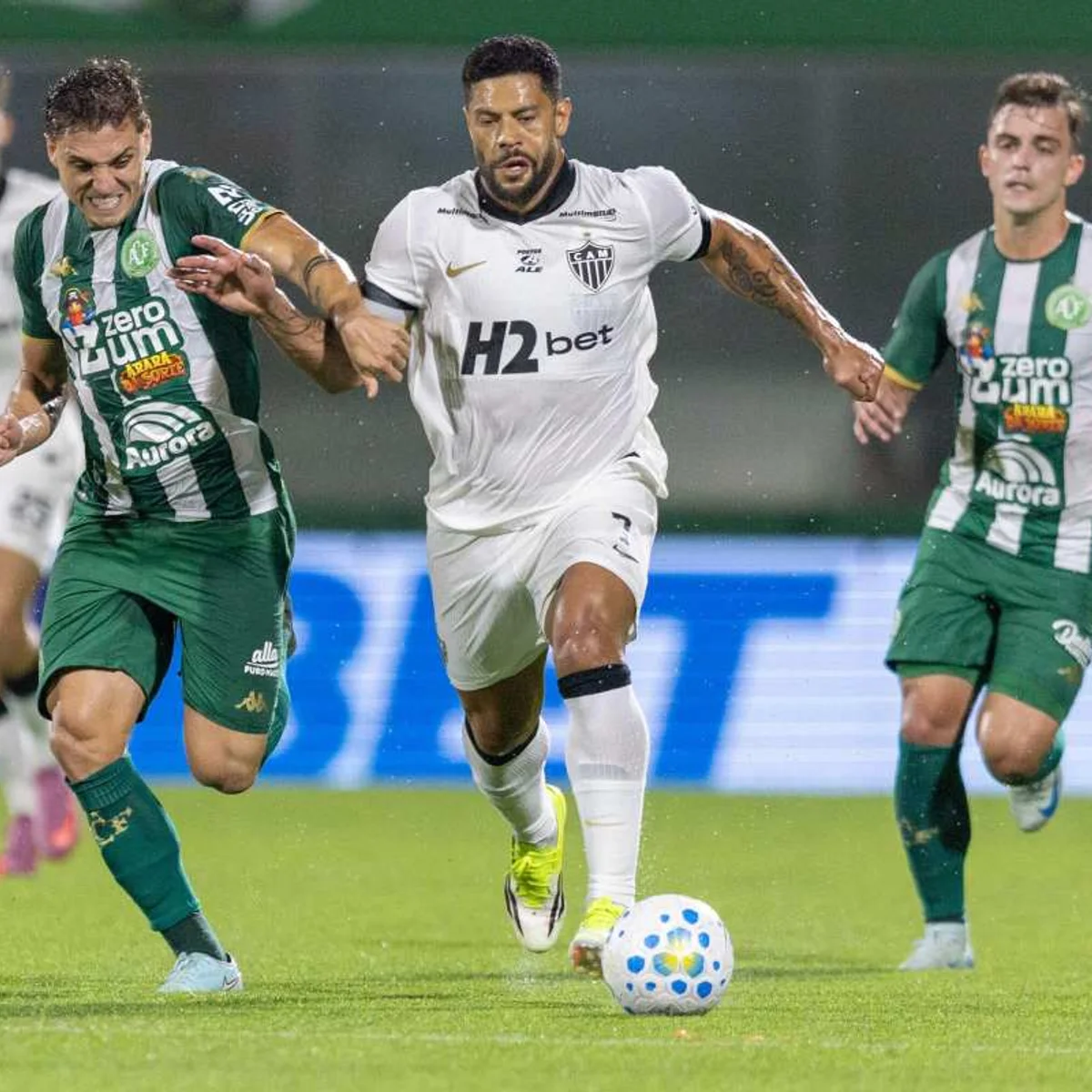 Imagem ilustrativa sobre Atlético-MG estreia uniforme “Rua de Fogo” contra a Chapecoense e revela horário e onde assistir​