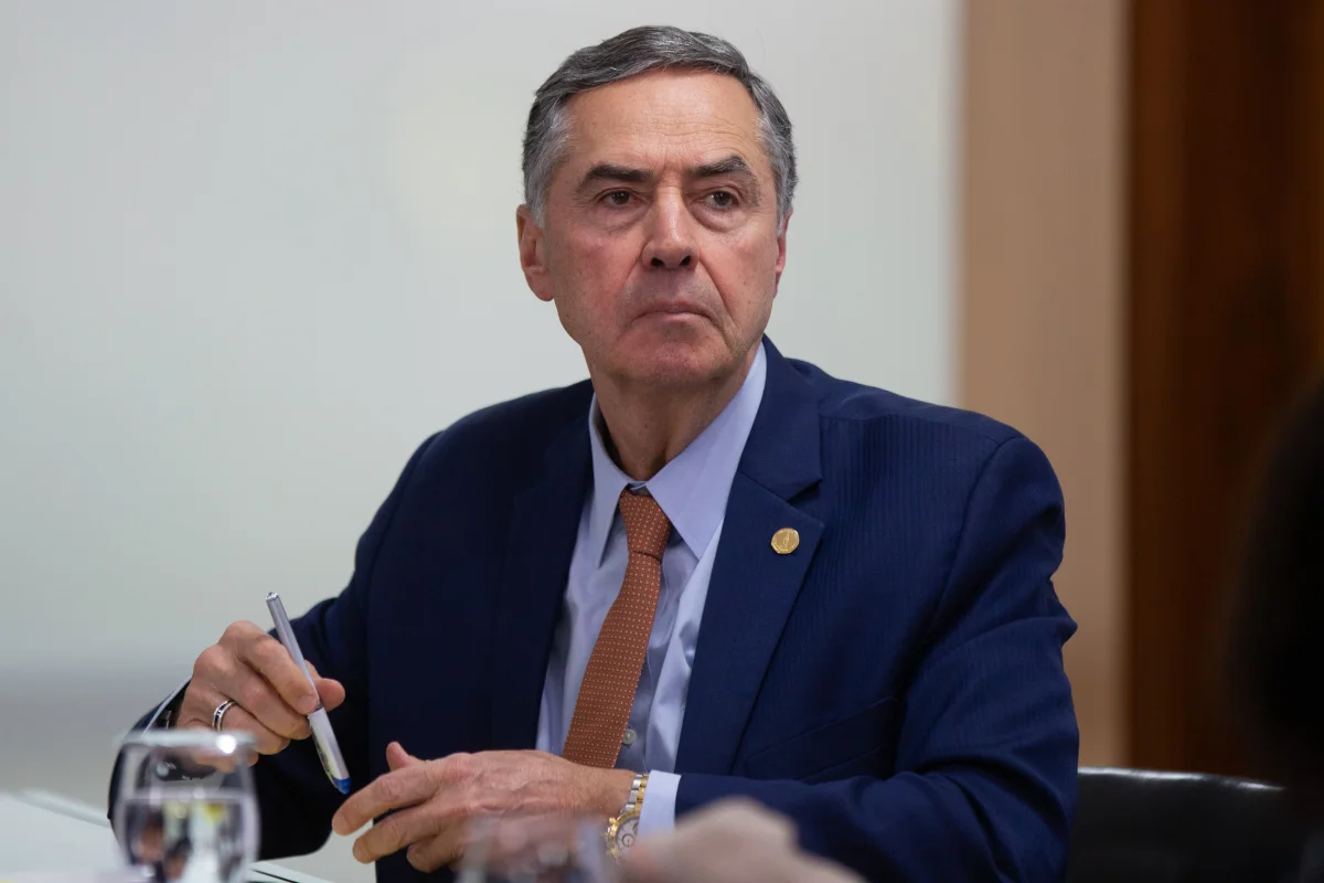 Ex-ministro do STF Luís Roberto Barroso anunciou aposentadoria do STF Ex-ministro do STF Luís Roberto Barroso anunciou aposentadoria do STF