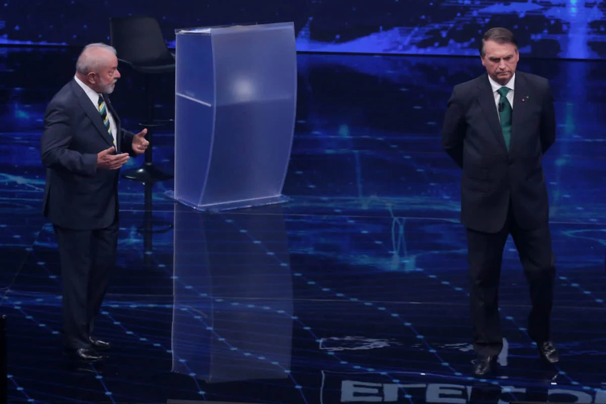 Há 4 anos, Lula debatia com Bolsonaro pai na Band; relembre destaques - imagem 14 Há 4 anos, Lula debatia com Bolsonaro pai na Band; relembre destaques - imagem 14