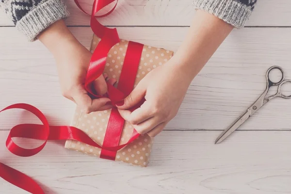 Sete ideias de presentes DIYs criativos e fáceis para o Natal