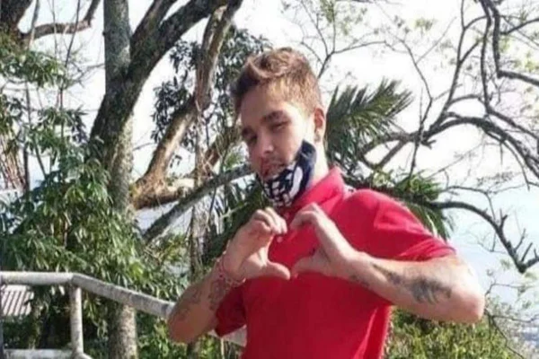 Renan Kalbush, 21 anos