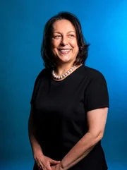 Lia Aere é formada em Direito, com especialização e pós-graduação em Tecnologia da Informação pela FGV, MBA pela FGV/Ohio University e formação em liderança pelo Disney Institute. É mestre em Psicologia Organizacional pela Must University
Associada da ABRH-SP há mais de 15 anos
Lia Aere é formada em Direito, com especialização e pós-graduação em Tecnologia da Informação pela FGV, MBA pela FGV/Ohio University e formação em liderança pelo Disney Institute. É mestre em Psicologia Organizacional pela Must University
Associada da ABRH-SP há mais de 15 anos