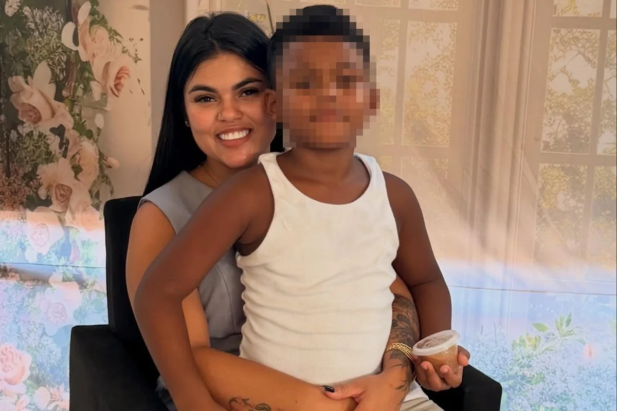 Ela deixa o filho, Heitor Ela deixa o filho, Heitor