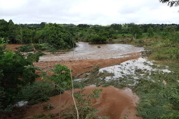 Barragem que se rompeu em cidade goiana estava irregular