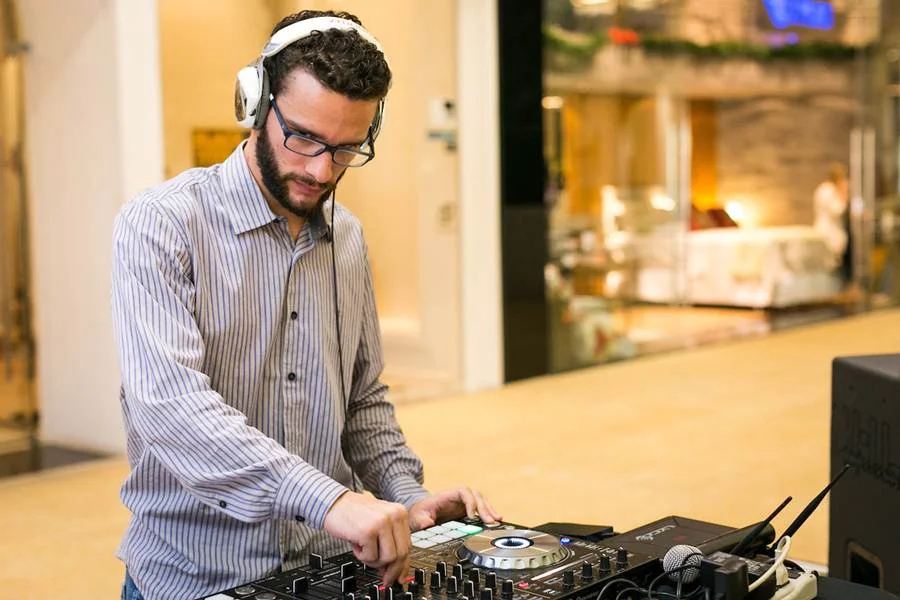 Dj Felipe Wogel Dj Felipe Wogel