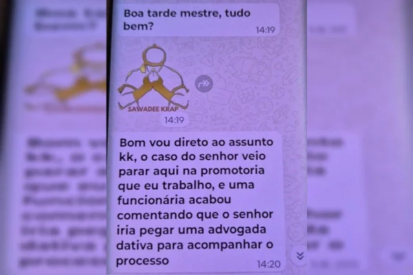 Print mostra que ex-estagiário oferecia serviço de advocacia por academia grátis - Metrópoles