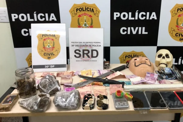 jovem de 20 anos é preso por tráfico no Jardim Botânico
