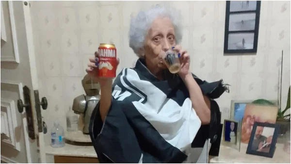 Torcedora é “barrada” de assistir a jogos de sua casa e ganha camarote