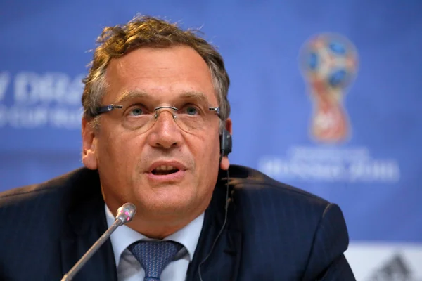 Acusado de corrupção, Jérôme Valcke é demitido pela Fifa