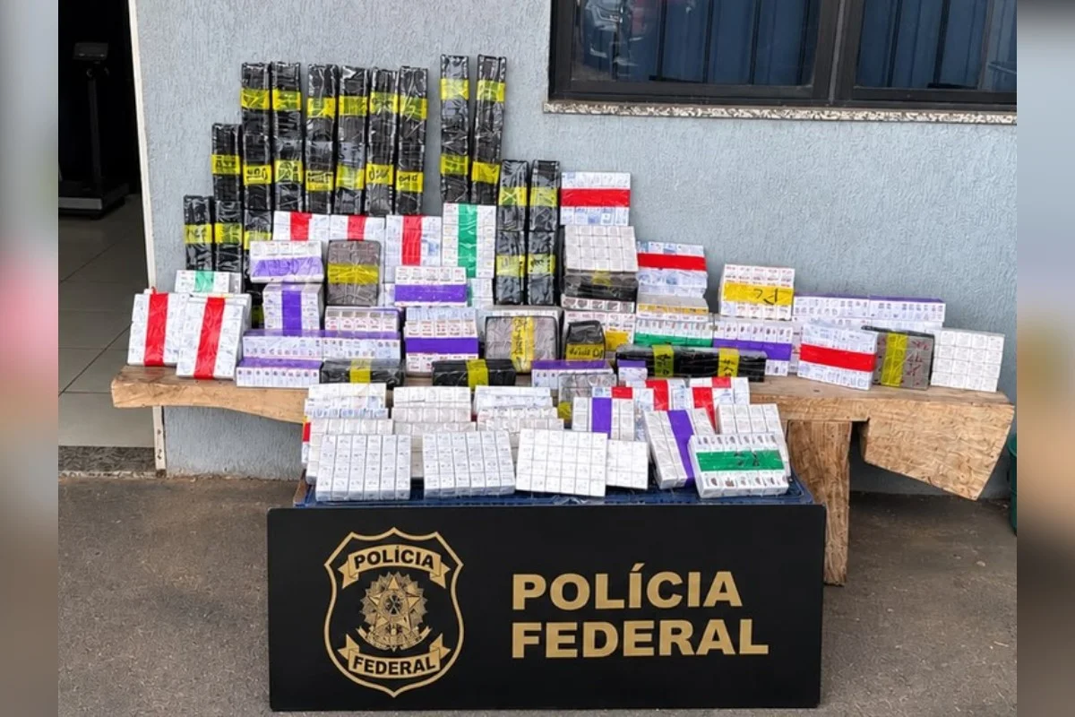PF prende dupla com ampolas ilegais para emagrecer