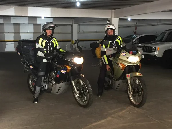 Turista brasiliense é esfaqueada por assaltante em praia da Bahia