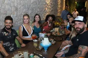 BBB18: Kaysar é flagrado em clima de romance com ex-sister - imagem 5 BBB18: Kaysar é flagrado em clima de romance com ex-sister - imagem 5