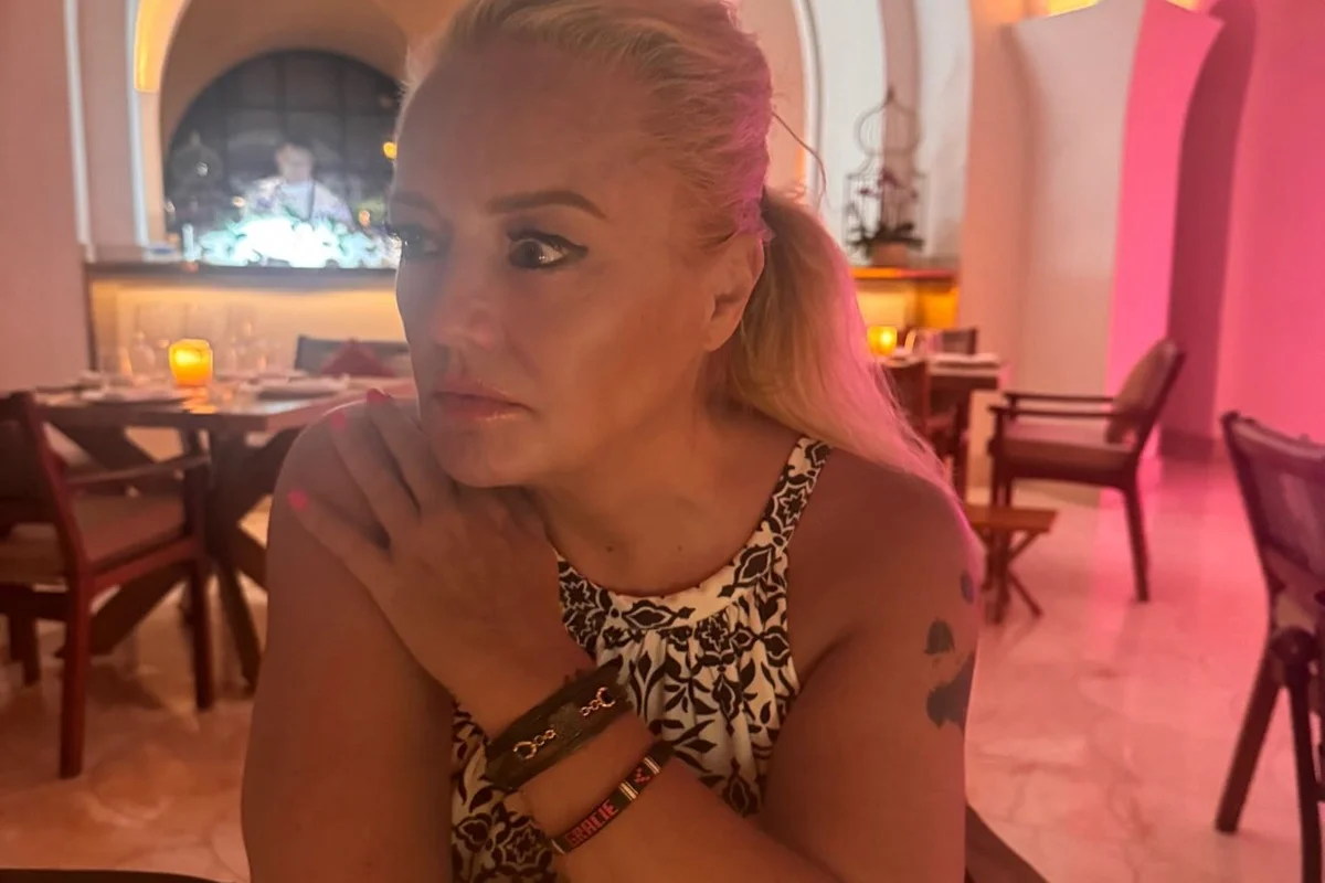 Lucy Davis alertou os fãs sobre os cuidados com a saúde Lucy Davis alertou os fãs sobre os cuidados com a saúde
