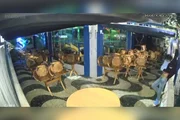 O crime, que ocorreu por volta das 2h54 no bairro Jardim Luz, em Aparecida de Goiânia, foi registrado por câmeras de segurança O crime, que ocorreu por volta das 2h54 no bairro Jardim Luz, em Aparecida de Goiânia, foi registrado por câmeras de segurança