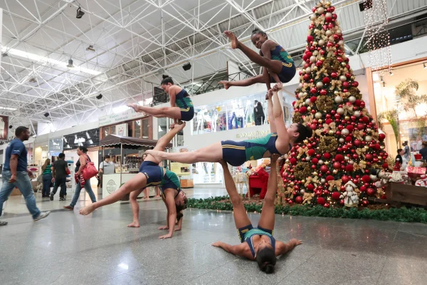 Brasilienses buscam superar ‘limbo’ da CBG para irem ao Mundial de ginástica acrobática