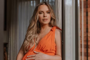 Thaeme gravou um clipe em homenagem a filha Thaeme gravou um clipe em homenagem a filha
