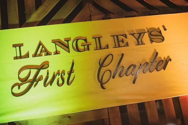 Restritto anuncia festa exclusiva em local surpresa no Lago Sul