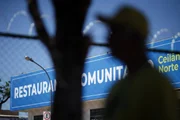 Restaurantes estão fechados desde 12 de junho e seguem sem data para reabertura Restaurantes estão fechados desde 12 de junho e seguem sem data para reabertura