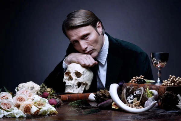 Mads Mikkelsen substitui Johnny Depp em Animais Fantásticos 3