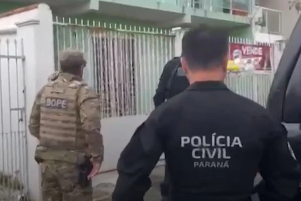 PR: homem é preso por suspeita de planejar atentado a bomba. Vídeo
