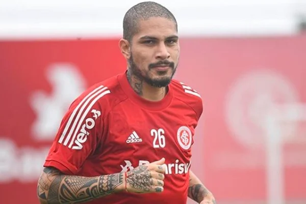 Guerrero em treino do Inter