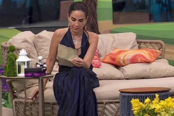 Wanessa recebe carta da irmã dentro do BBB24 - Metrópoles