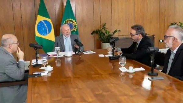 Lula à imprensa: “Seja livre, mas fale a verdade”