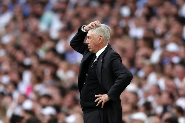 Ancelotti está “apalavrado” e deve ter visto o amistoso na TV