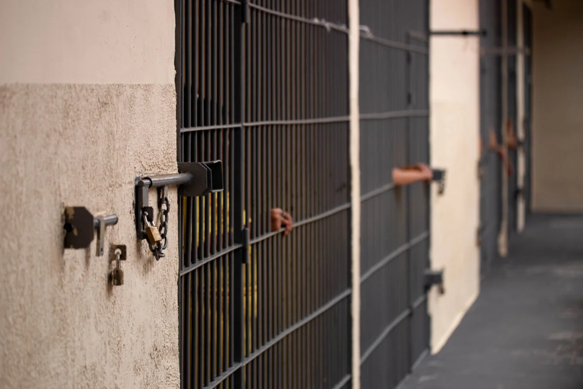 STJ vê provas frágeis e solta inocente condenado a 20 anos por roubo - imagem 7 STJ vê provas frágeis e solta inocente condenado a 20 anos por roubo - imagem 7
