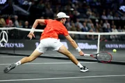O brasileiro venceu o espanhol por 2 sets a 0 O brasileiro venceu o espanhol por 2 sets a 0