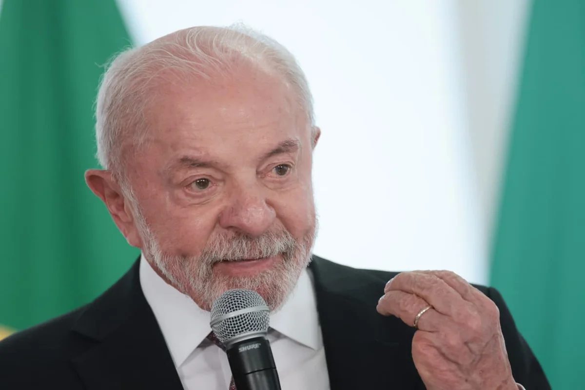 A evangélicos, Lula repete que não faz política em igreja: “Respeito a fé” - imagem 4 A evangélicos, Lula repete que não faz política em igreja: “Respeito a fé” - imagem 4