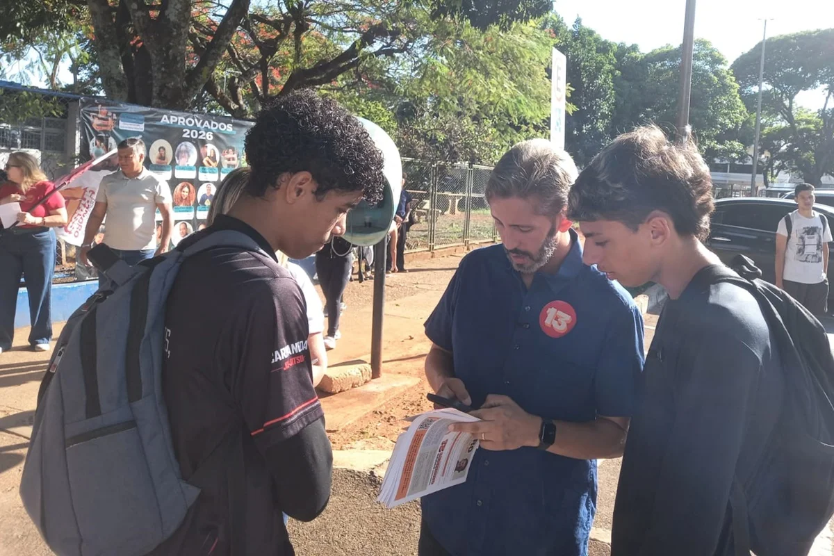 Leandro Grass diz que quer cuidar da formação dos jovens no DF