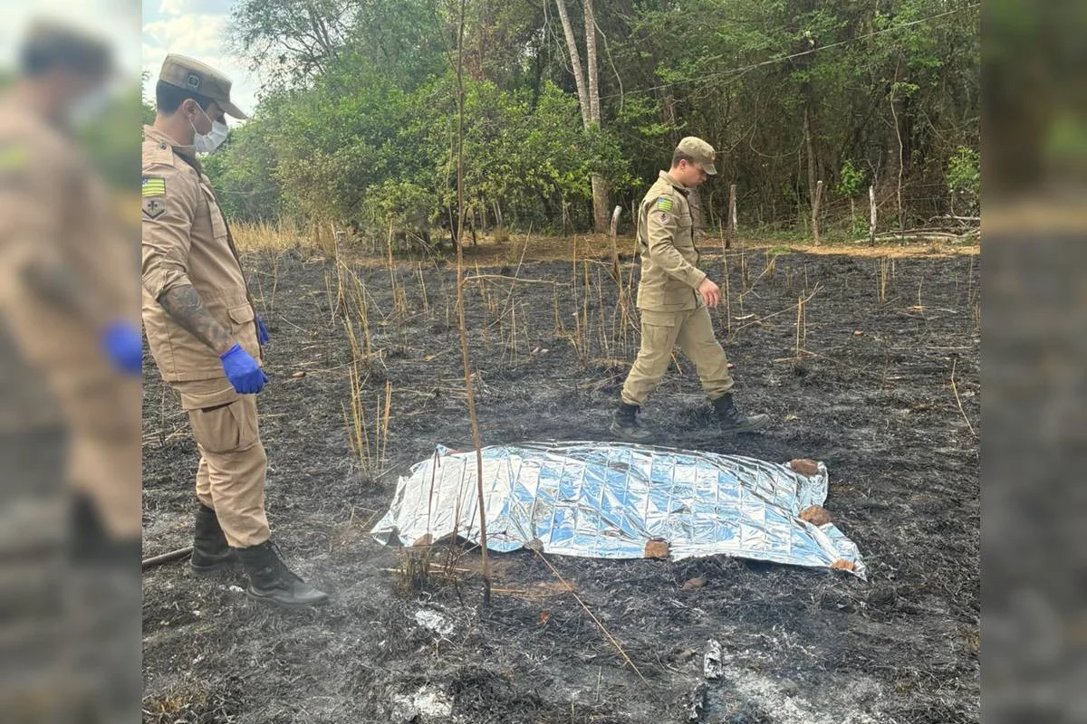 Corpo carbonizado é encontrado em área de pasto em Goiás