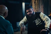 Em teaser Tiago Santineli faz paródia com Bastardos Inglórios