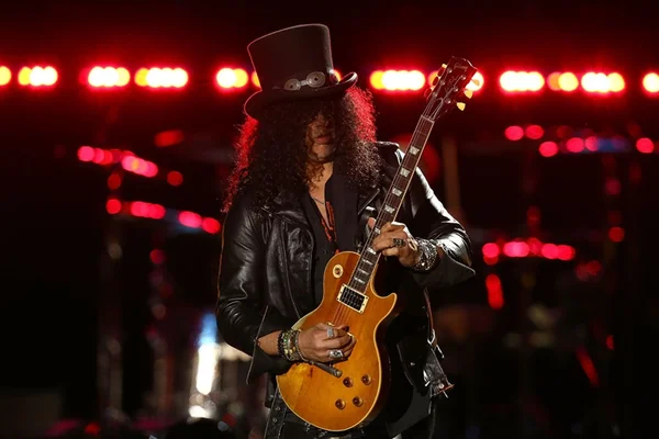 Slash em show do Guns 'N' Roses - Metrópoles