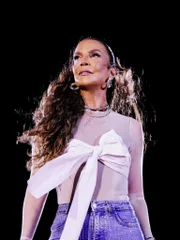 Ivete Sangalo em Ivete Clareou Ivete Sangalo em Ivete Clareou