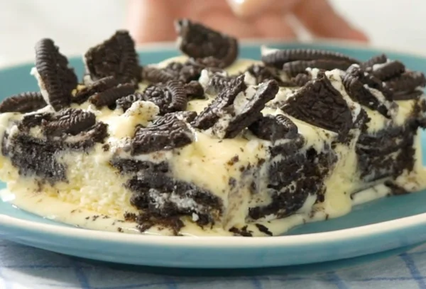 Aprenda a receita de um delicioso pavê de Oreo