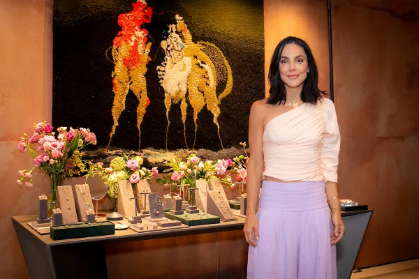 Em Brasília, Carolina Neves realiza encontro para apresentar joias