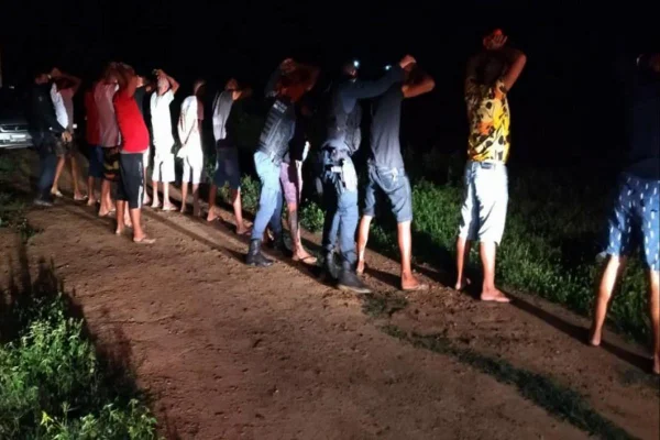 Polícia encerra festa clandestina após denúncias em Sergipe