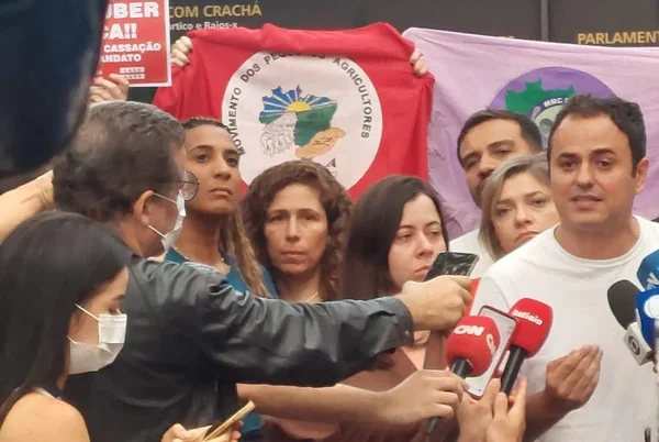 Ministras de Lula com Glauber Braga