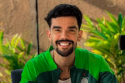 O cantor Luan Pereira.